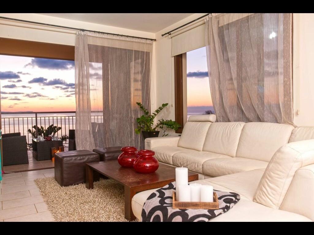 Sunset View Mermaid Villa Pomos Exterior photo